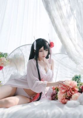 大胸隔壁女孩_BD英语在线播放